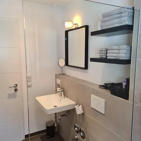 Fewo Grafenhausen 2 Apartment *